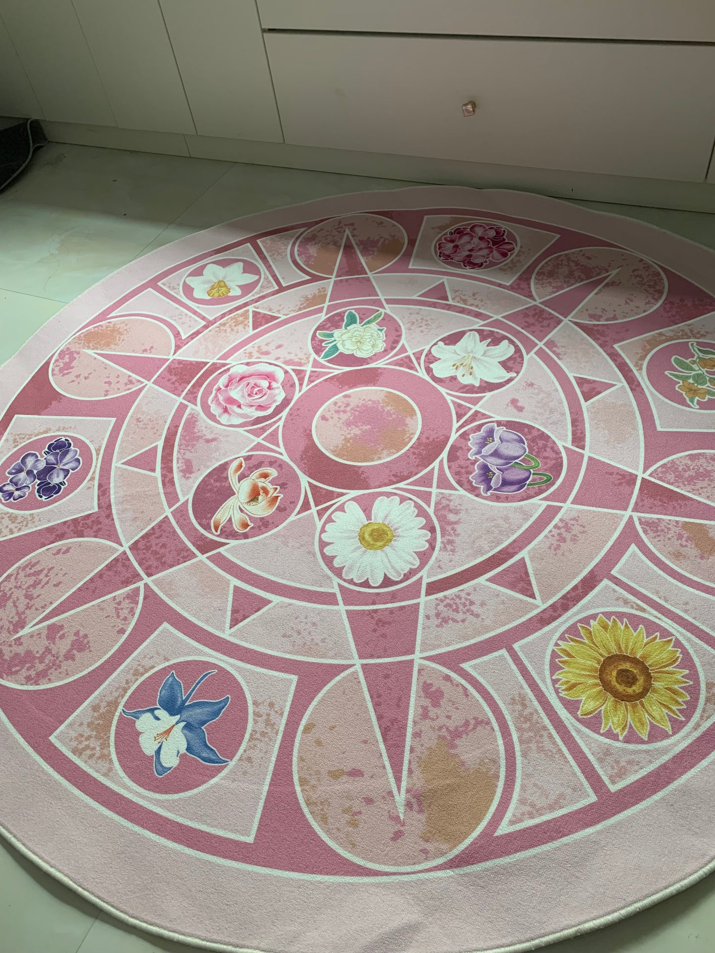 12 Dancing Princesses carpets (160cm)