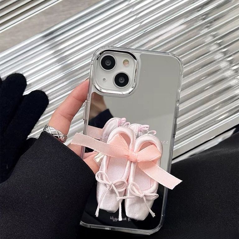 Ballet shoes cell phone holder