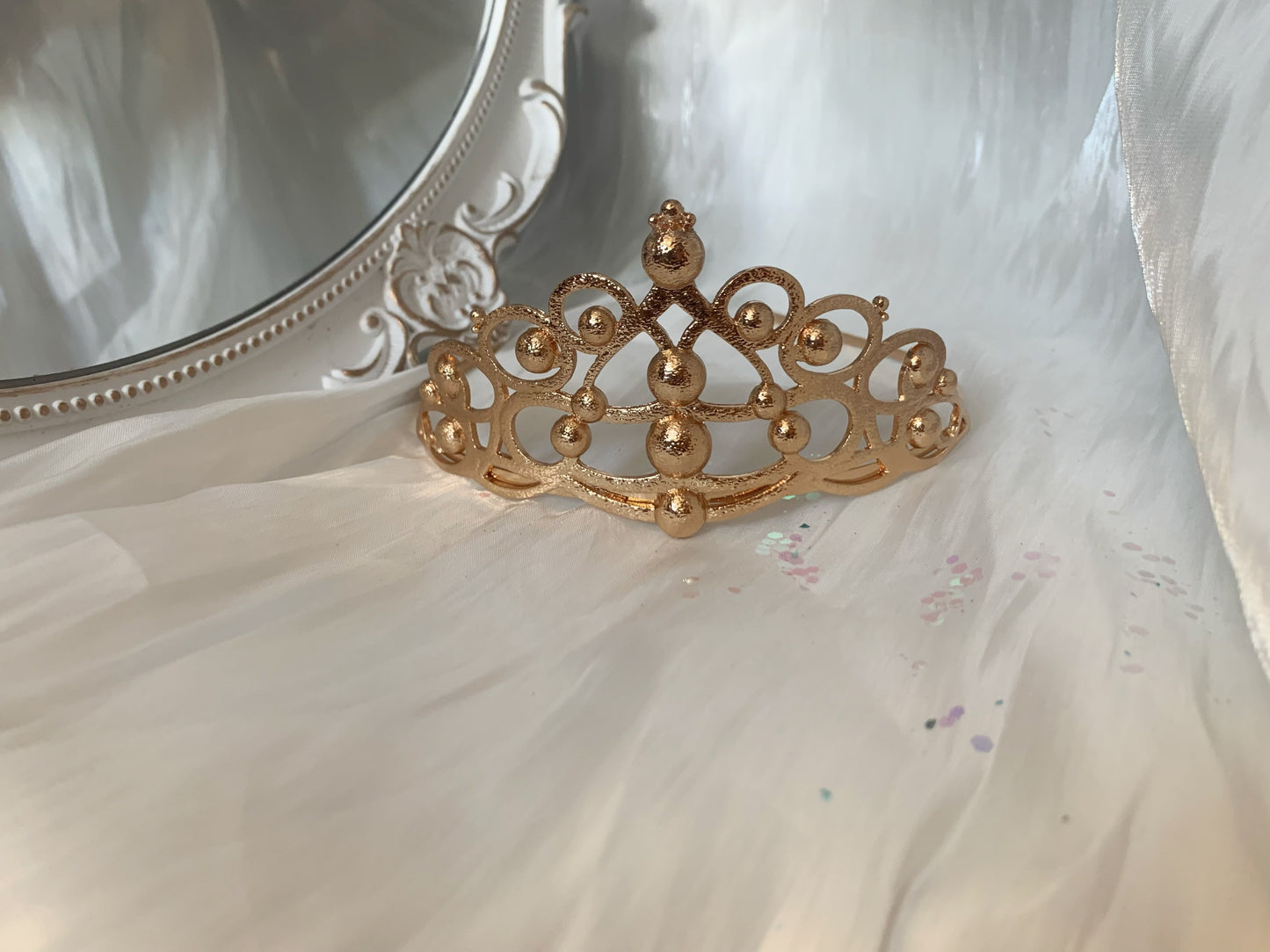 Clara's crown